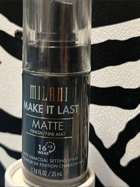 Milani Matte Setting Spray in Charcoal Finish
